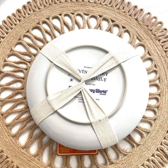 NWT Disney Plate Set 50th Anniversary Vault Collection Kevin Kidney Jody Daily - Picture 6 of 7